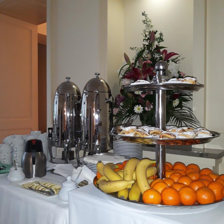 ורשה Hotel "Zajazd Napoleonski" מראה חיצוני תמונה